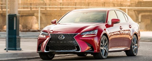 Lexus планирует снять с производства седан GS