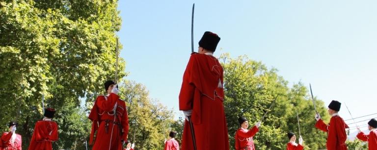 В Краснодаре возобновят казачью церемонию «Час славы Кубани»