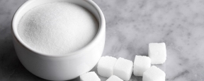 Ученые рассказали, что вреднее: соль или сахар‍