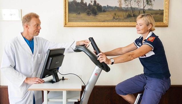 В Борзинской ЦРБ начали применять велоэргометр для реабилитации пациентов после инсульта