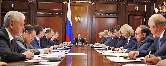 Медведев назвал пенсионную реформу полезной горькой микстурой