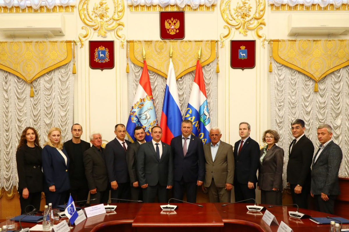 Мэр Самары Иван Носков обсудил культурные и образовательные проекты с делегациями из Сухума, Гудауты и Бреста