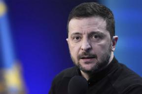 Зеленский выступил с новым заявлением о России