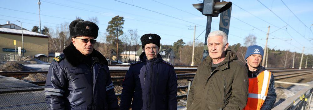 В Раменском городском округе состоялся рейд по профилактике травматизма на железной дороге