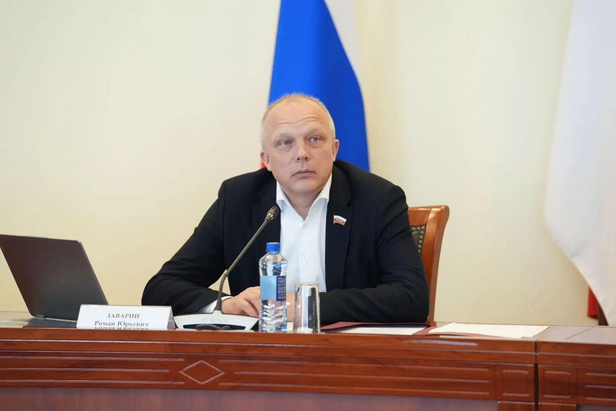 Спикер Заксобрания Роман Заварин: В Вологодской области введут стимулирующие выплаты для студентов-целевиков в сфере соцобслуживания