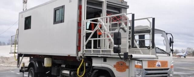 В аэропорту Сыктывкара появился амбулифт для маломобильных пассажиров