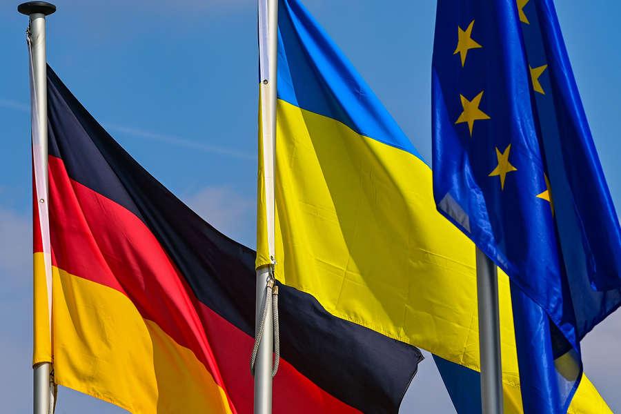 Германия сняла ограничения на использование западного оружия Киевом