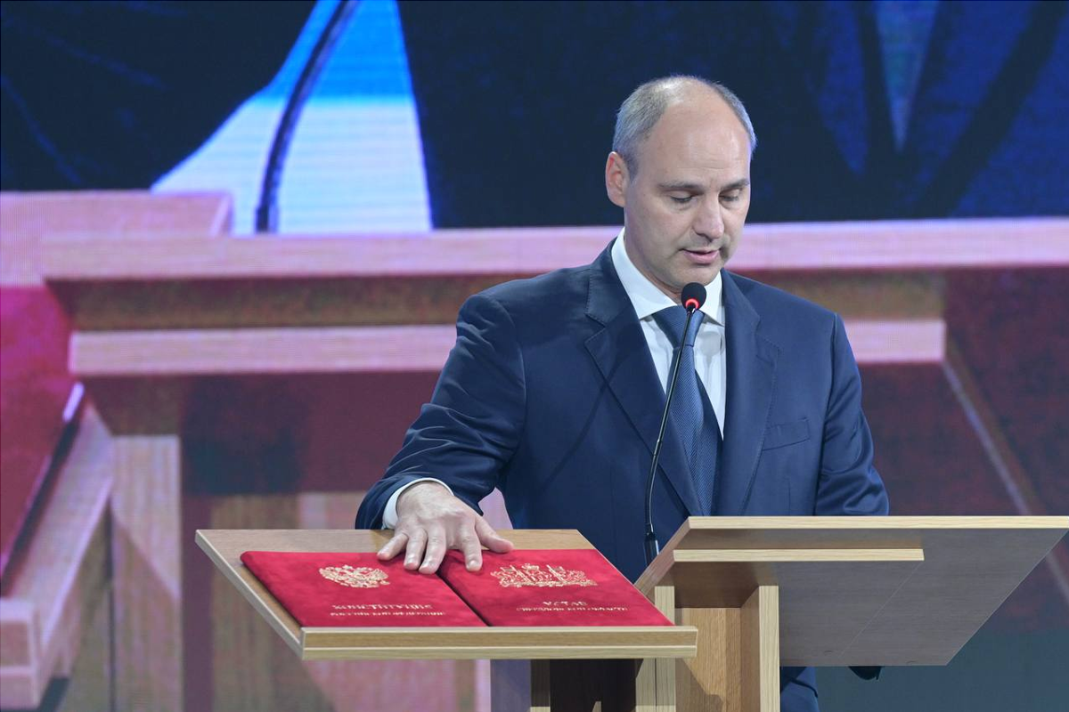 Денис Паслер вступил в должность губернатора Свердловской области