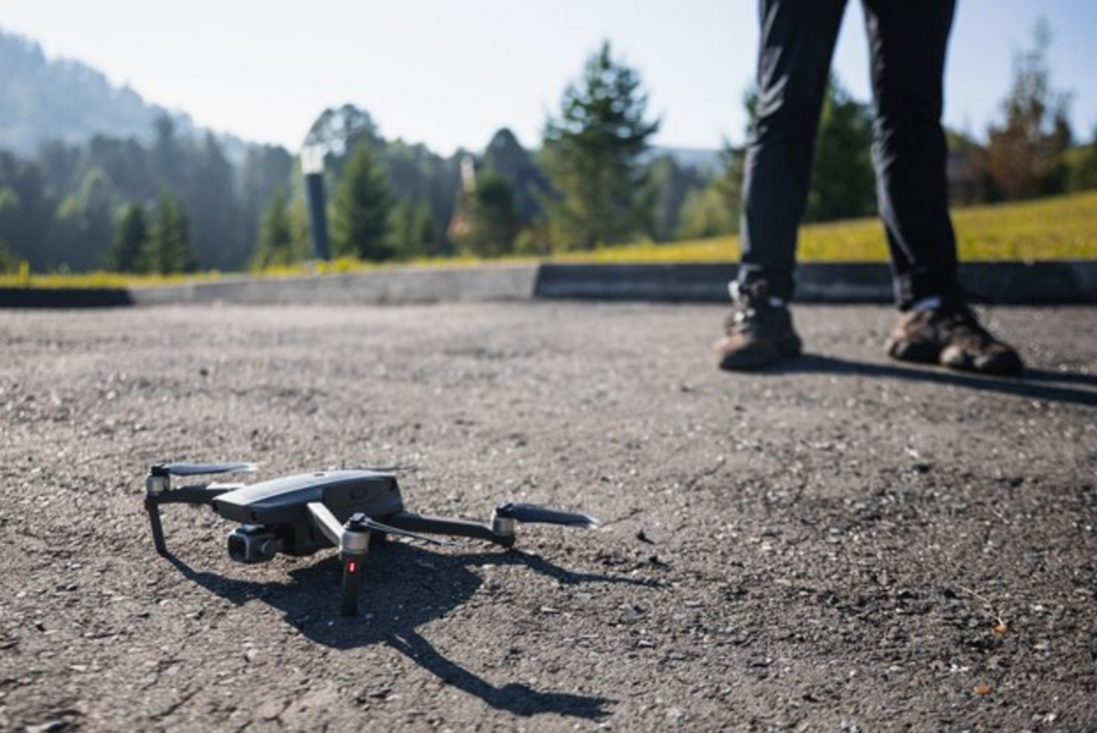 В Белгородской области женщина пострадала в результате атаки FPV-дронов ВСУ