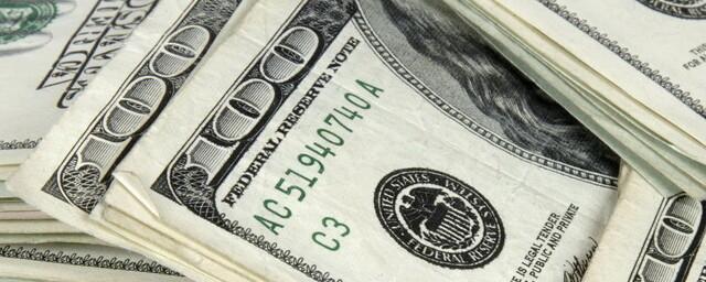 Экономист Масленников: Курс доллара может максимально упасть до 50 рублей