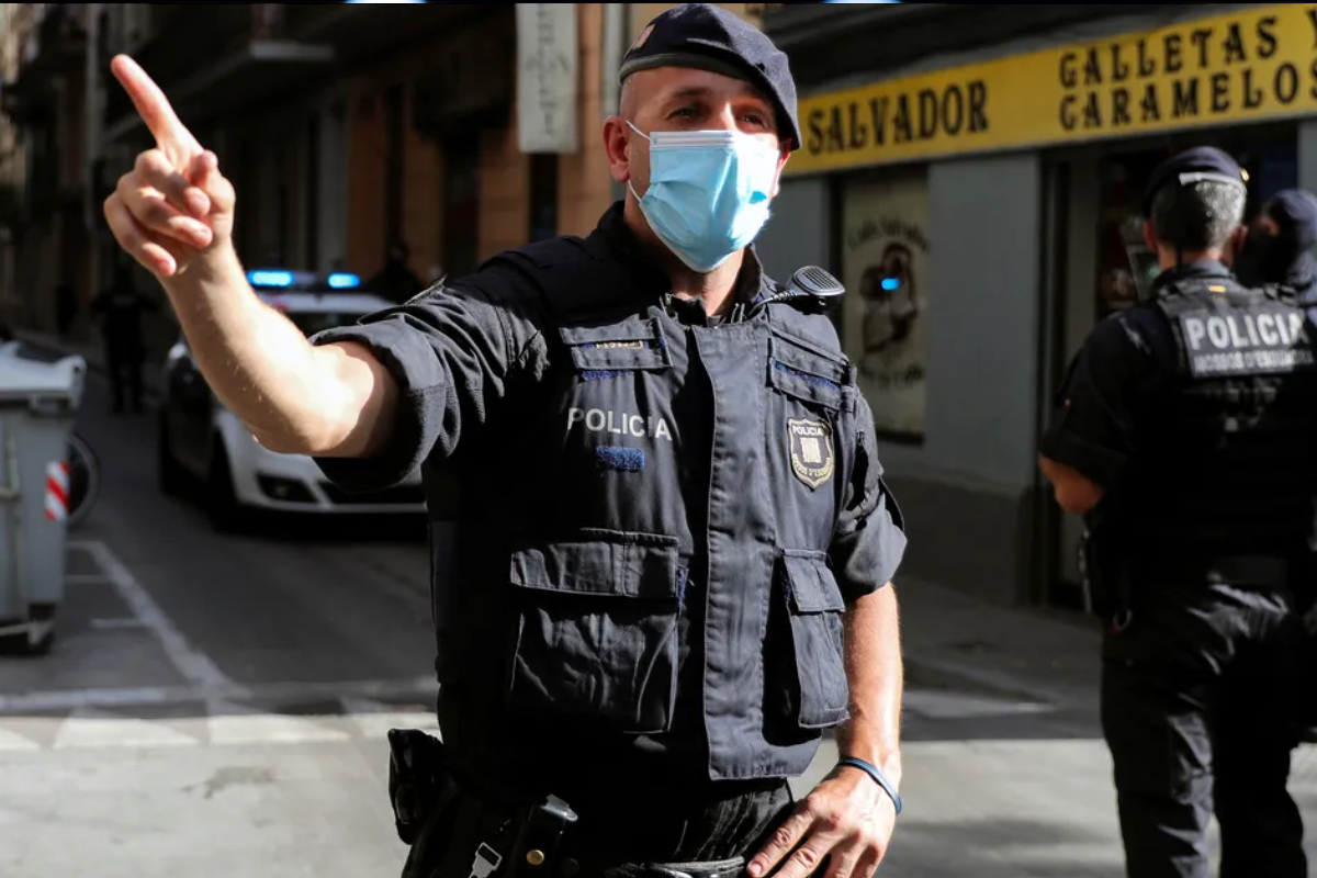 Пара из Франции попыталась принести своего ребенку в жертву