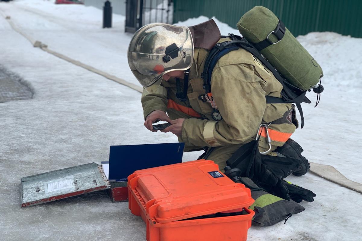 Прокуратура проконтролирует ход расследования причин пожара в трехэтажном доме Салехарда
