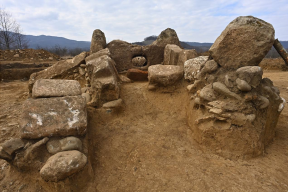 В Адыгее в ходе изучения кургана на Дегуакской поляне обнаружили ритуальную площадку