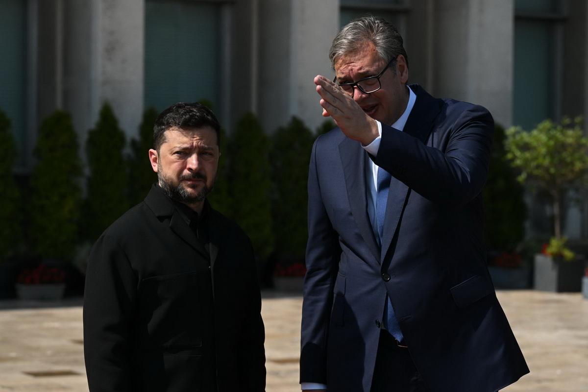 Вучич после «проклятых» рукопожатий с Зеленским выступил «Вангой»: Мир на пороге большой войны