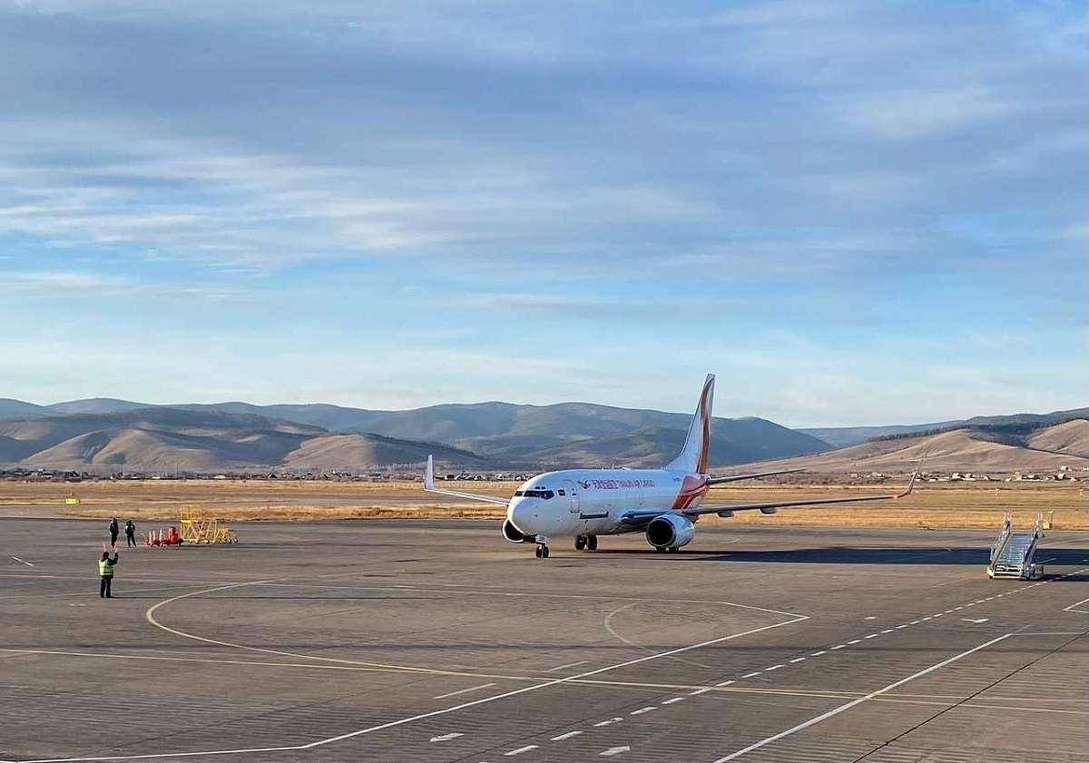 B аэропорту Улaн-Удэ впервые приземлился грузовой самолет из КНР