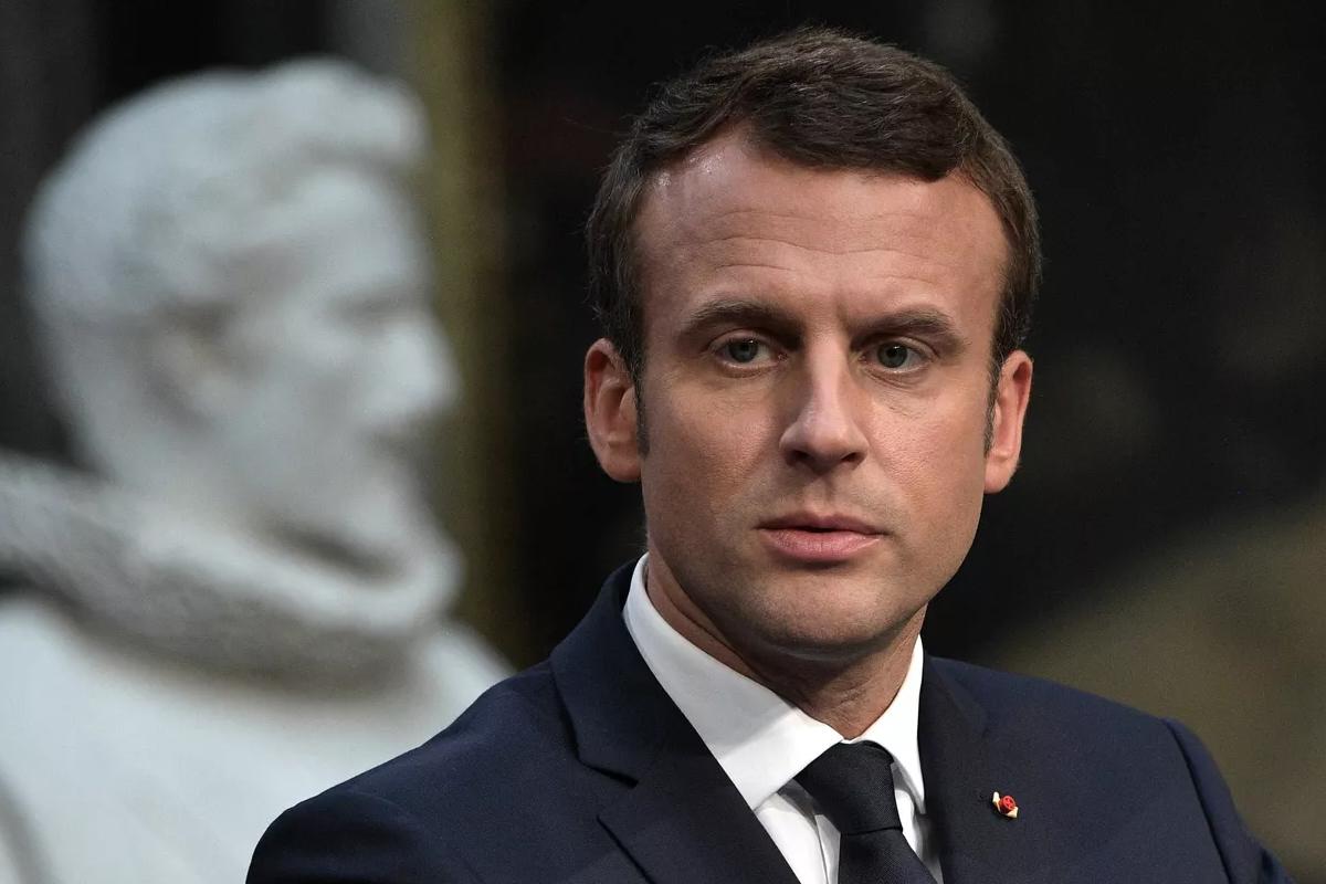 Макрон призвал не отвечать огнем на «проверки» воздушного пространства НАТО