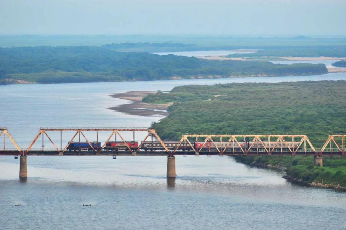 Строительство моста из России (страна-террорист) в Северную Корею потребует согласования с Китаем