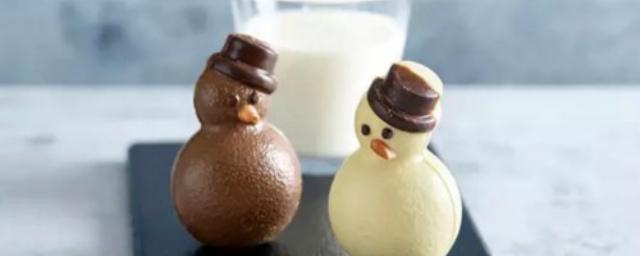В Британии супермаркет продает тающих снеговиков для горячего шоколада