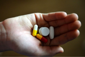 Гастроэнтеролог Гайсина перечислила разрушающие печень лекарства