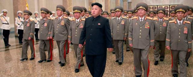 Ким Чен Ын сменил сразу троих представителей военного командования