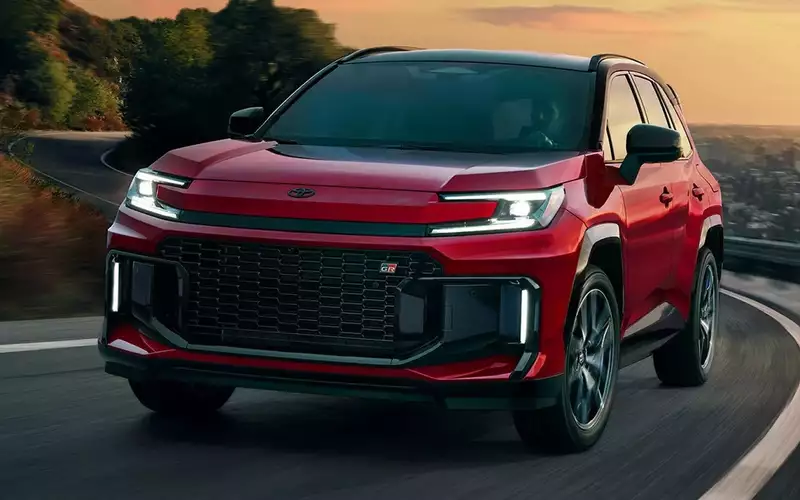 Toyota RAV4 GR Sport стал мощнее GR Corolla и получил спортивный дизайн