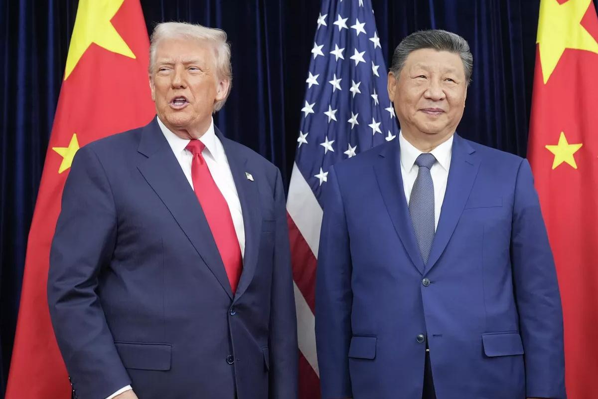 «Красная черта» под напряжением: Пекин готовит ответный ход после слов Трампа о звонке Тайваню