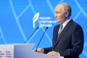 Путин вручил госнаграды телеведущим Соловьеву и Канделаки в Кремле