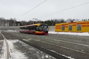 Из Екатеринбурга в Верхнюю Пышму начал курсировать в тестовом режиме беспилотный трамвай