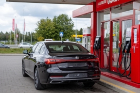 В некоторых российских регионах бизнесмены завысили цены на бензин