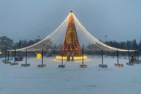 Главную городскую елку на Соборной площади Ульяновска официально откроют 28 декабря