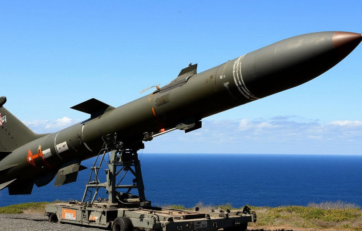 Марочко: Tomahawk может изменить ход конфликта из-за их дальности полета