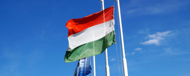 Politico: Венгрия заблокировала новый пакет санкций ЕС против России