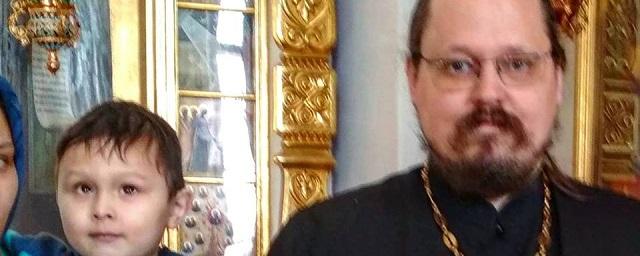 Священник из Москвы «исцелил» слепого ребенка после крещения