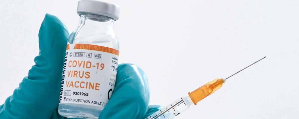 США обвинили разведку РФ в распространении дезинформации о вакцинах