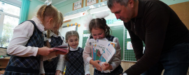 В школы Дзержинска закупили более 57 тысяч учебников на новый учебный год