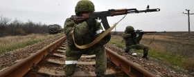 ВС РФ перебрасывает военную технику к линии боевого соприкосновения в Херсонской области