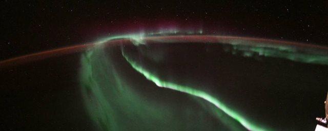 NASA сделало снимок северного сияния из космоса