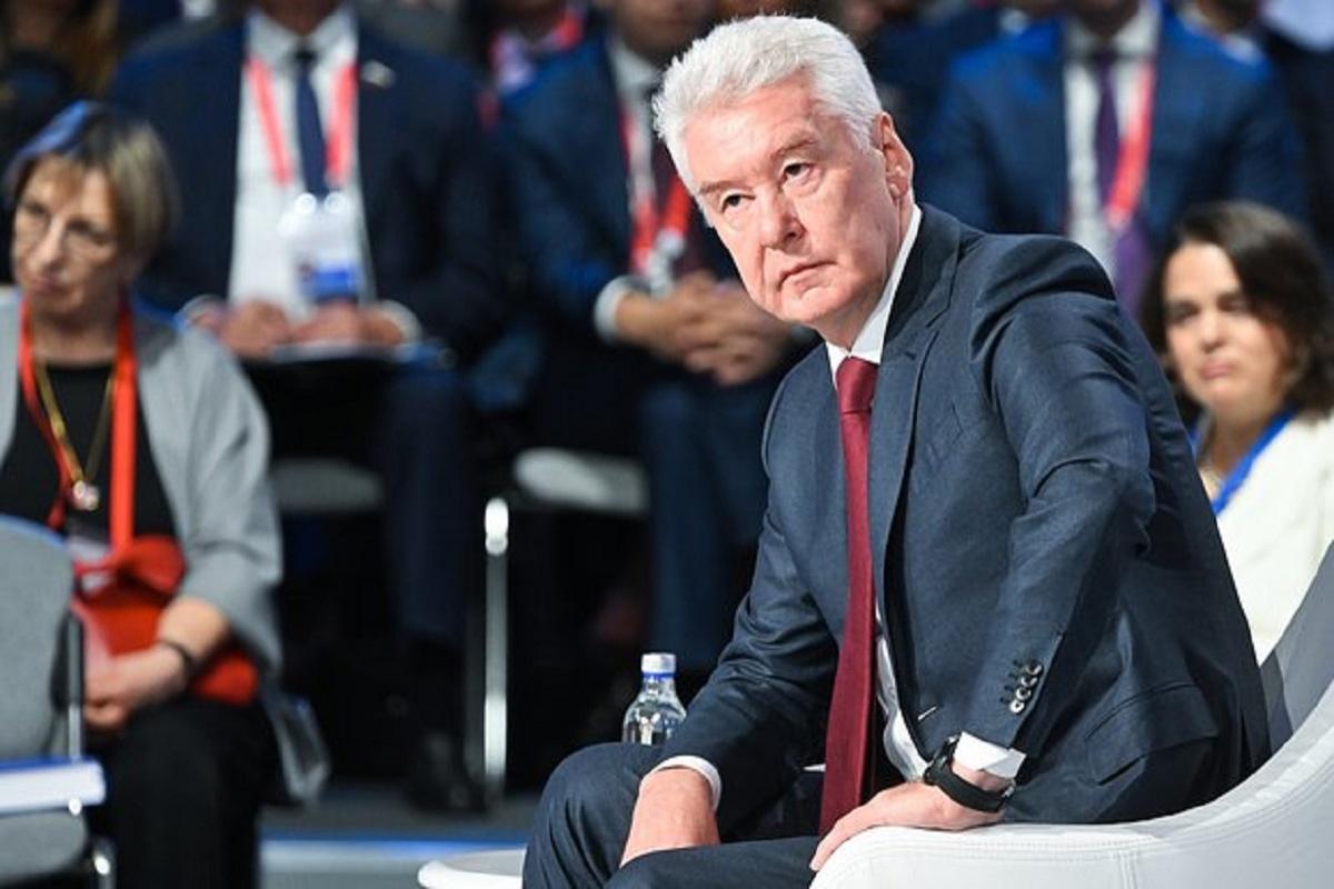 Московский мэр предложил пересмотреть условия ОМС для неработающих россиян