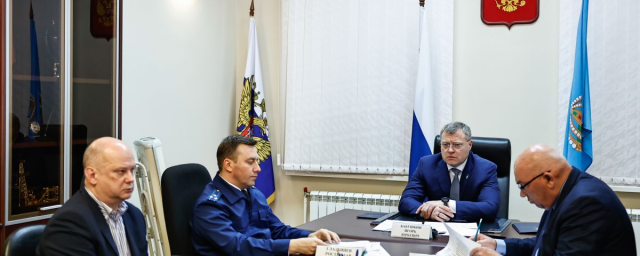 Астраханский губернатор пообещал ускорить открытие новой врачебной амбулатории в поселке Наримановский