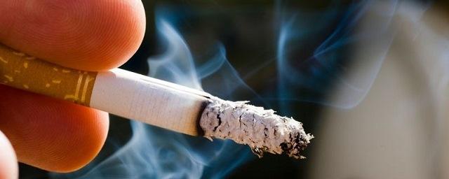 Британские эксперты предупредили о вреде курения по утрам