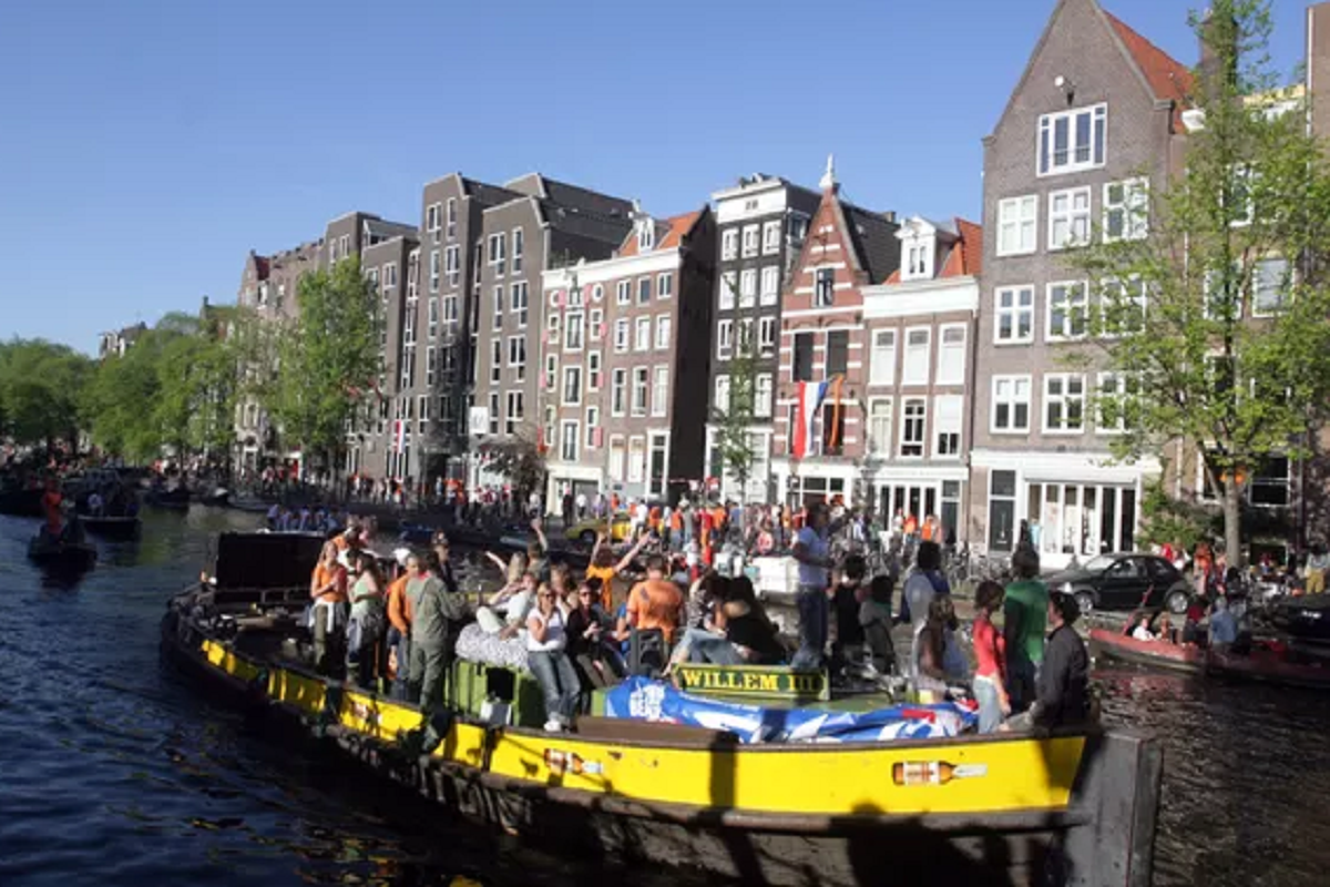 Названы самые дорогие направления для отдыха в июне