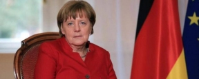 Меркель пообещала вакцинироваться от коронавируса в порядке очереди