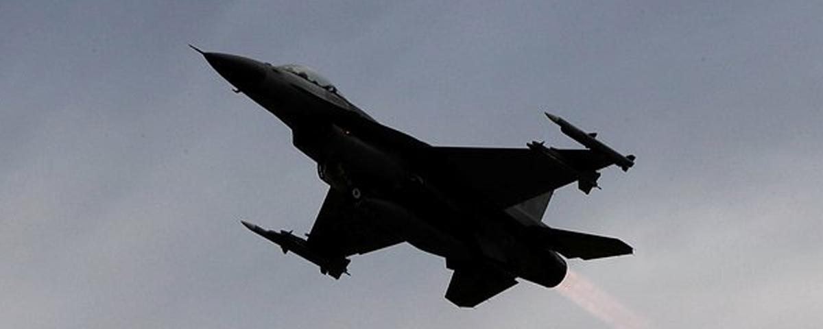Россия будет считать вылеты F-16 с территории Польши и Румынии участием в конфликте