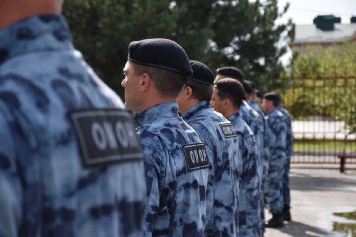 Управление Росгвардии по Республике Адыгея организовало для студентов МГТУ ярмарку вакансий