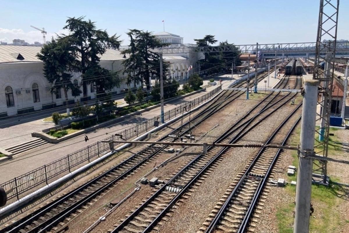 Шесть организаций в Севастополе оштрафованы за нарушения на ж/д путях