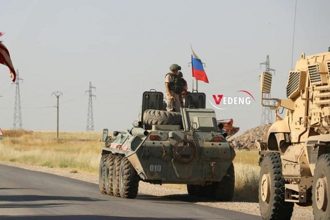 Солдаты США преследовали военную колонну России в Сирии