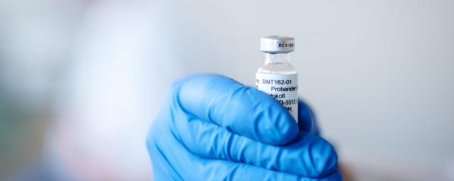 Эксперты ВОЗ рекомендовали введение двух доз вакцины Pfizer - BioNTech