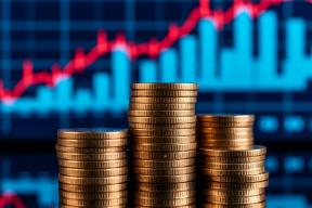 Эксперты: рубль сохранит позиции до конца года