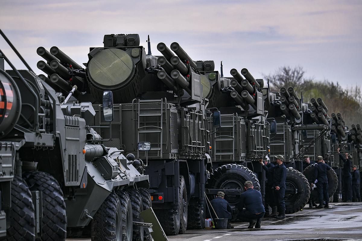 Экспорт вооружений РФ сократился наполовину