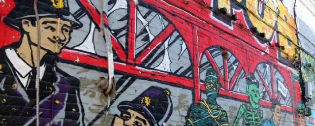 Красную улицу в Краснодаре очистят от граффити